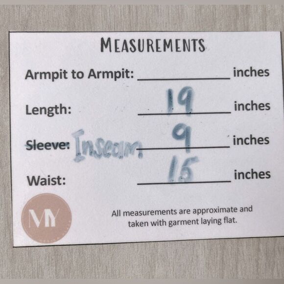 Levi Strauss Women's Mid-Rise Bermuda Shorts Size 6 - Picture 6 of 6